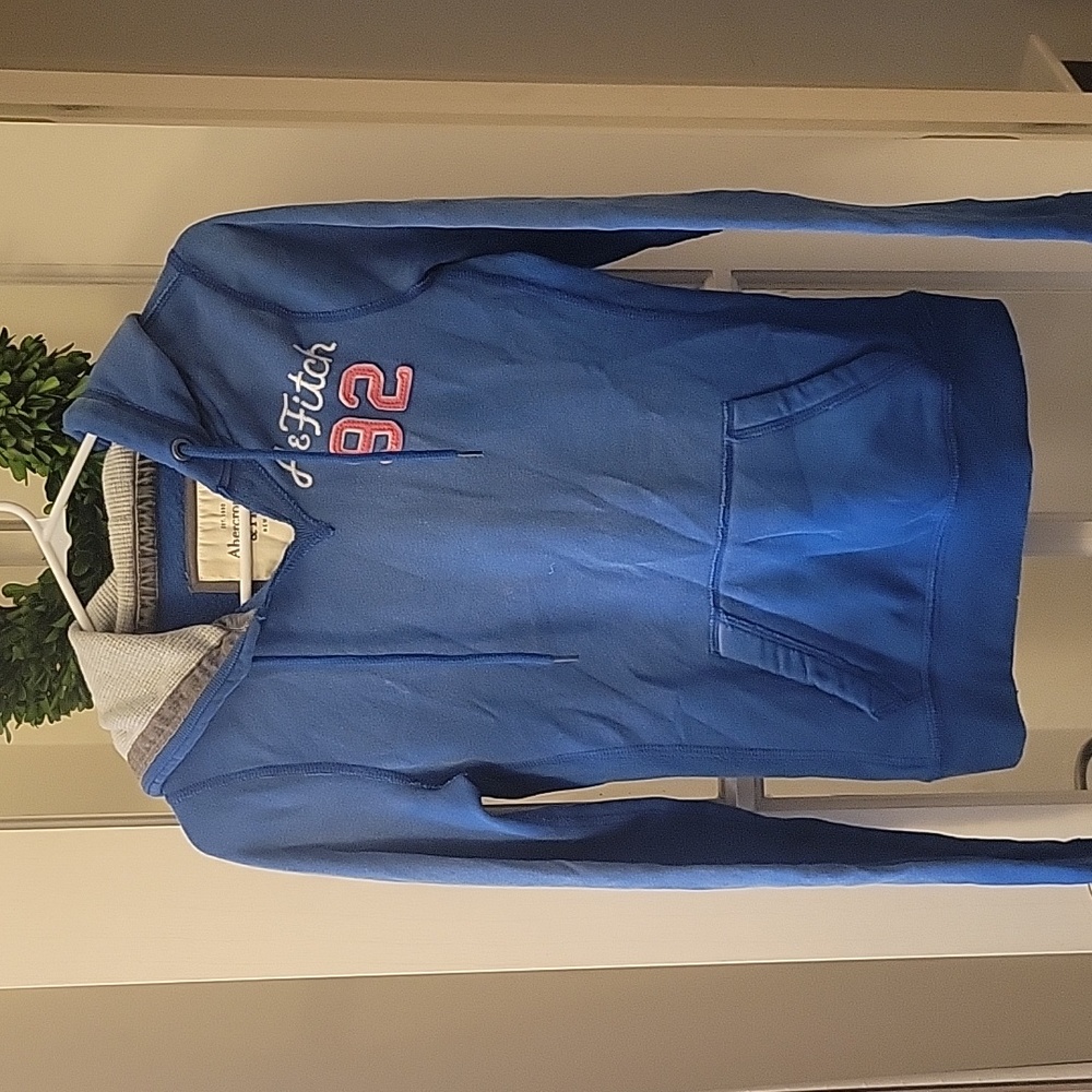 Blue 92 Abercrombie Hoddie